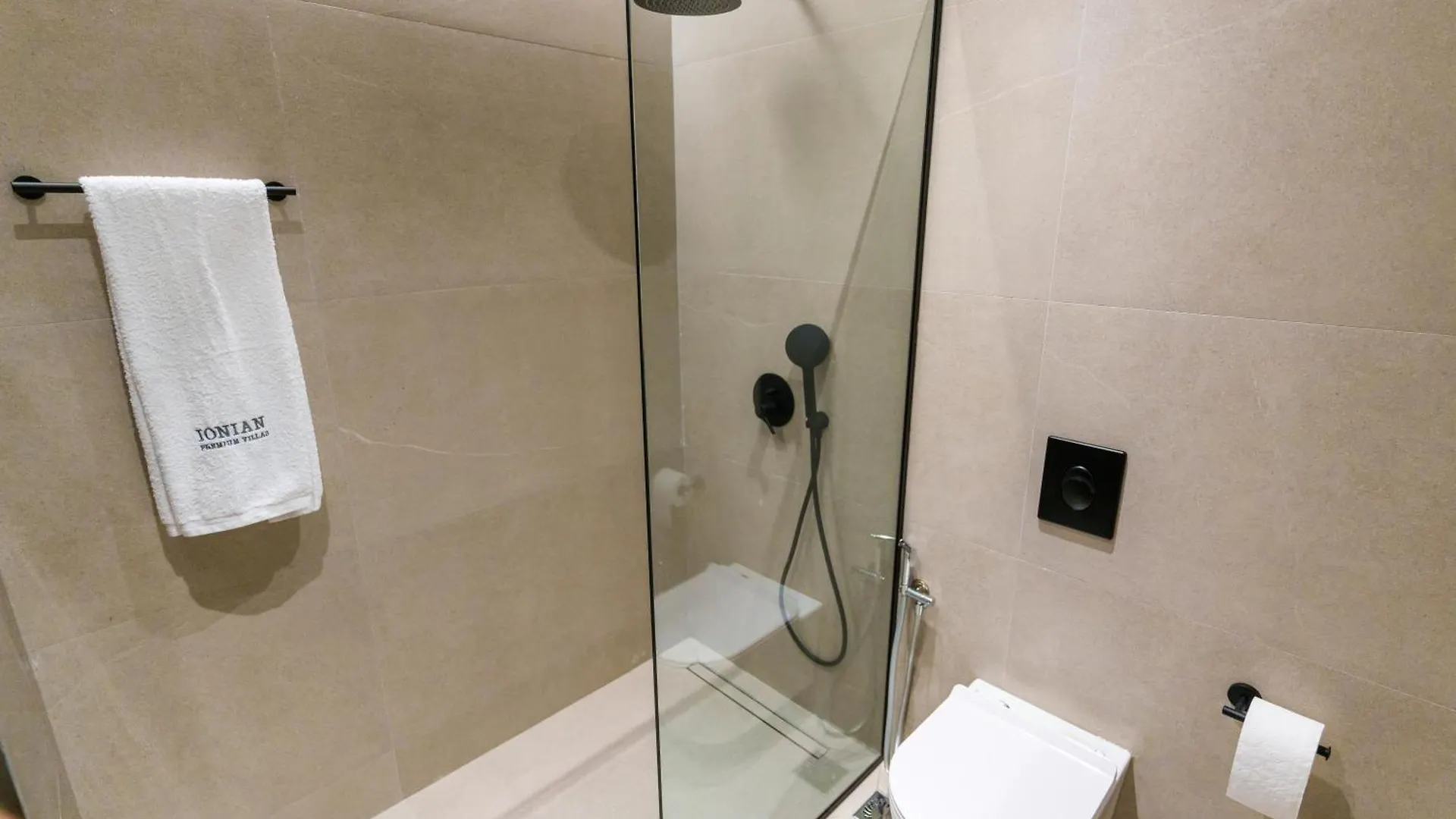 Ionian Premium Villas Sarandë